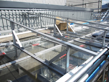 一般建築用遮光カーテン